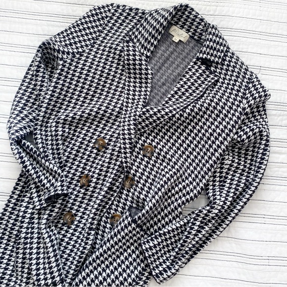 Marled Sweaters - Marled Houndstooth Longline Double Breasted Button Sweater Blazer size Medium